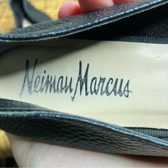 Neiman Marcus Point Toe Flats - Picture 7 of 8